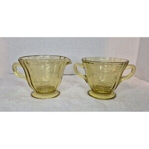 1930'S FEDERAL DEPRESSION GLASS YELLOW AMBER "MADRID" CREAMER AND SUGAR